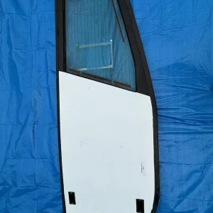 Wyprzedaż Drzwi przednie do autobusu SCANIA IRIZAR, podgrzewana szyba