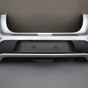 ZDERZAK TYLNY OPEL MOKKA II B 20- r. KCA PL180011 Do wyczerpania zapasów